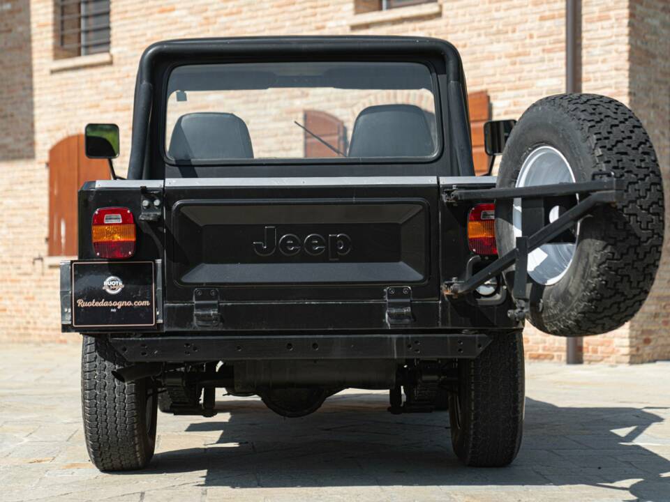 Imagen 10/50 de Jeep CJ-8 (1984)