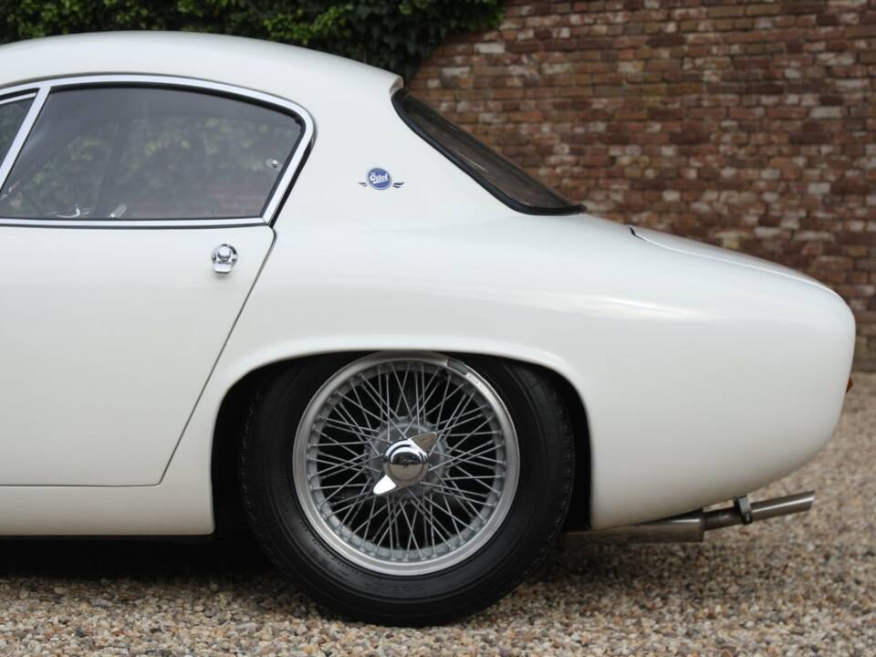 Immagine 28/50 di Lotus Elite S2 (1961)