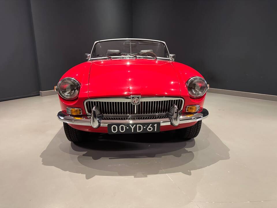 Imagen 5/49 de MG MGB (1977)