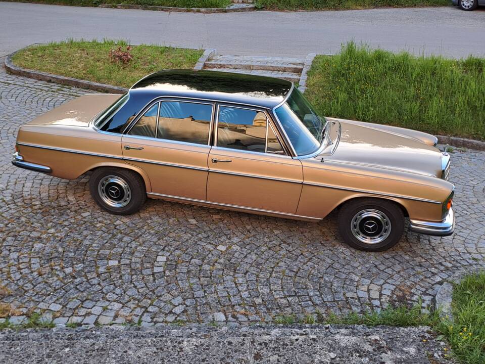 Image 2/73 of Mercedes-Benz 280 SE (1971)