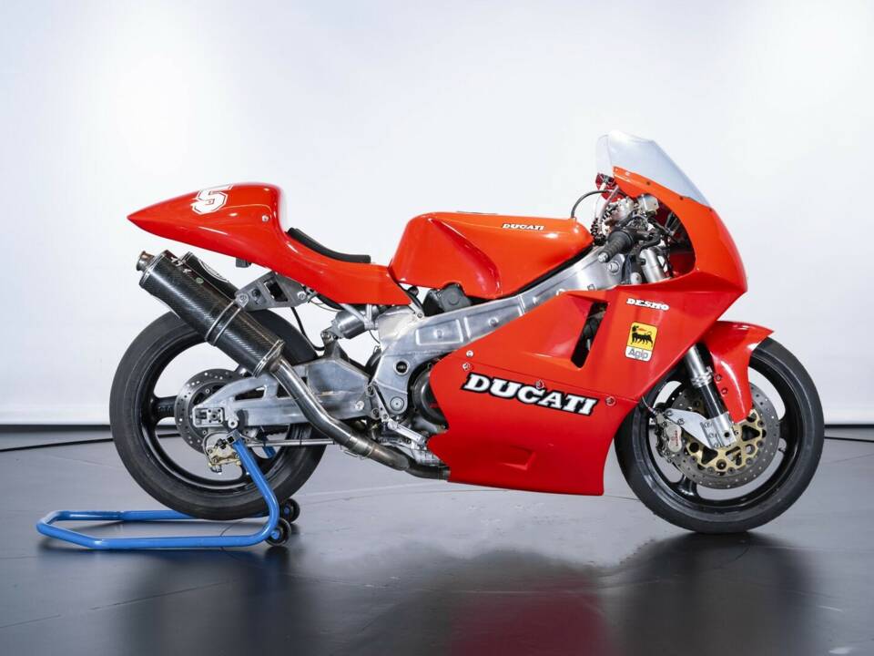 Imagen 3/50 de Ducati DUMMY (1999)