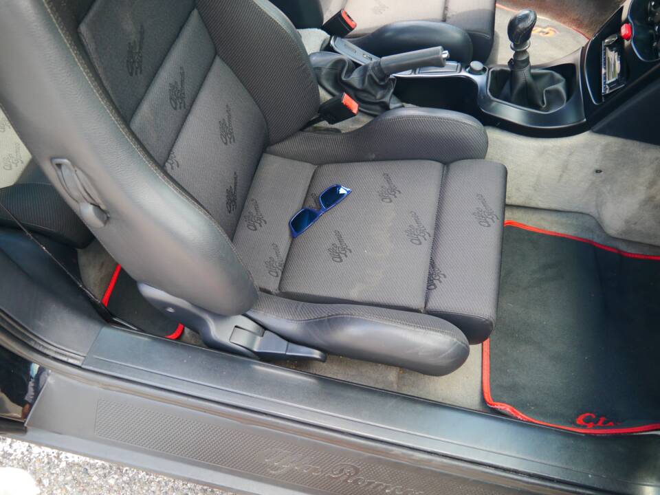 Bild 42/67 von Alfa Romeo GTV 2.0 V6 Turbo (1996)