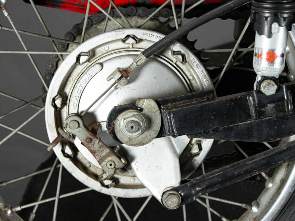 Bild 36/50 von Cagiva SX 350 (1980)