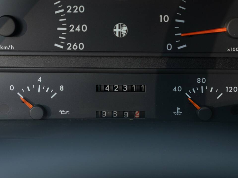 Image 45/50 of Alfa Romeo 164 2.0i V6 Turbo (1992)
