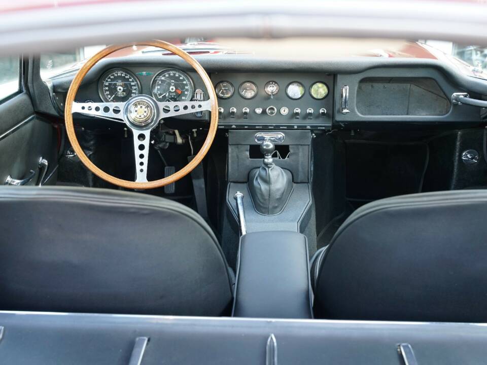 Afbeelding 15/50 van Jaguar E-Type 3.8 (1964)