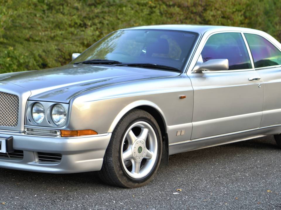 Imagen 9/39 de Bentley Continental R (1998)