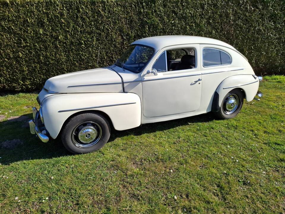 Image 17/41 of Volvo PV 544 Sport (1962)