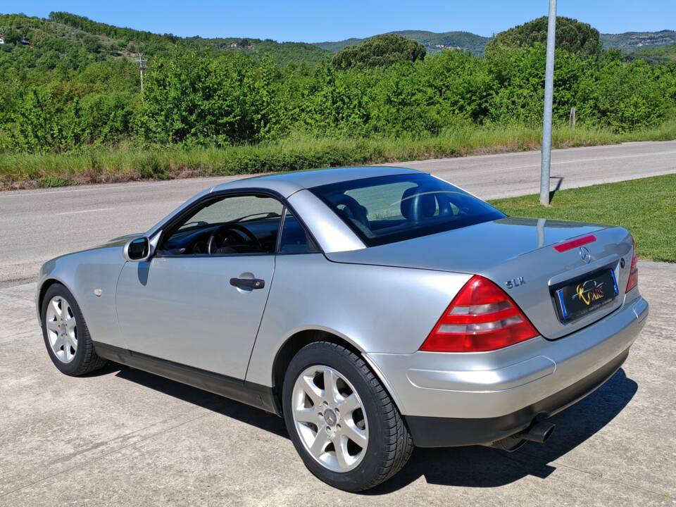 Bild 7/34 von Mercedes-Benz SLK 200 (1999)