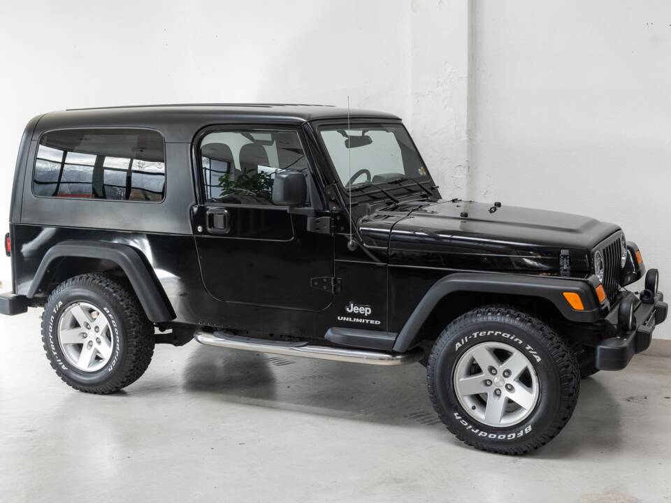 Imagen 29/30 de Jeep Wrangler TJ ESTREMO V8 (2005)