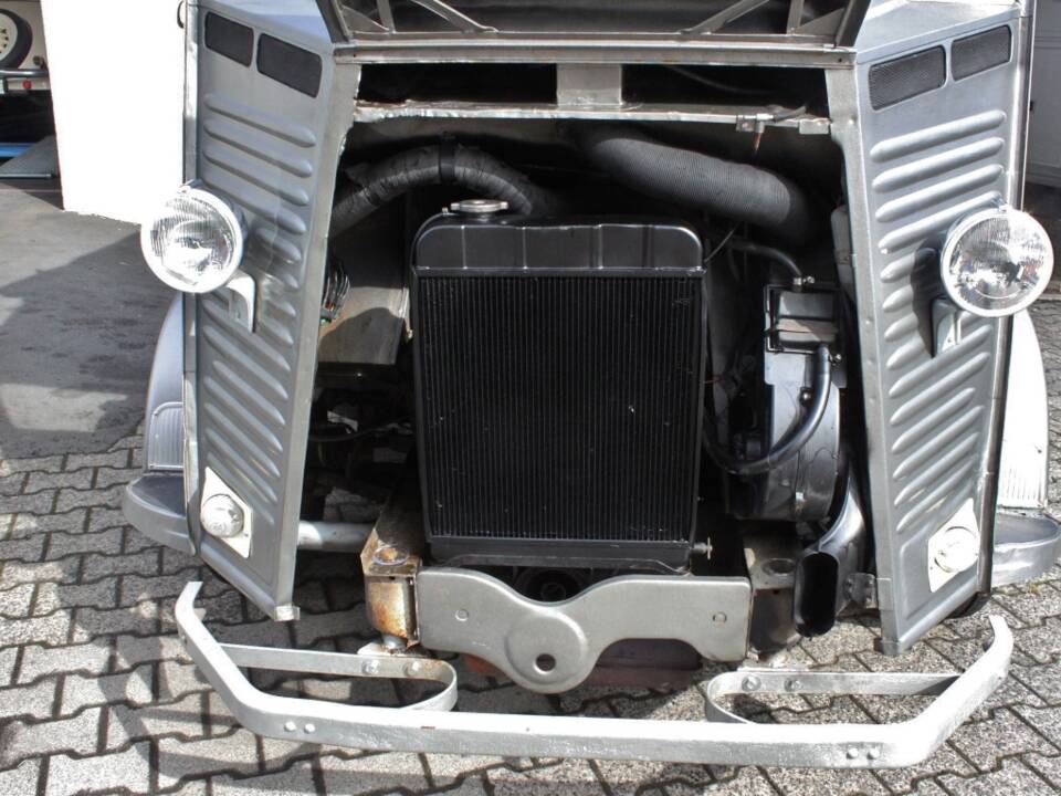 Imagen 13/19 de Citroën HY (1975)