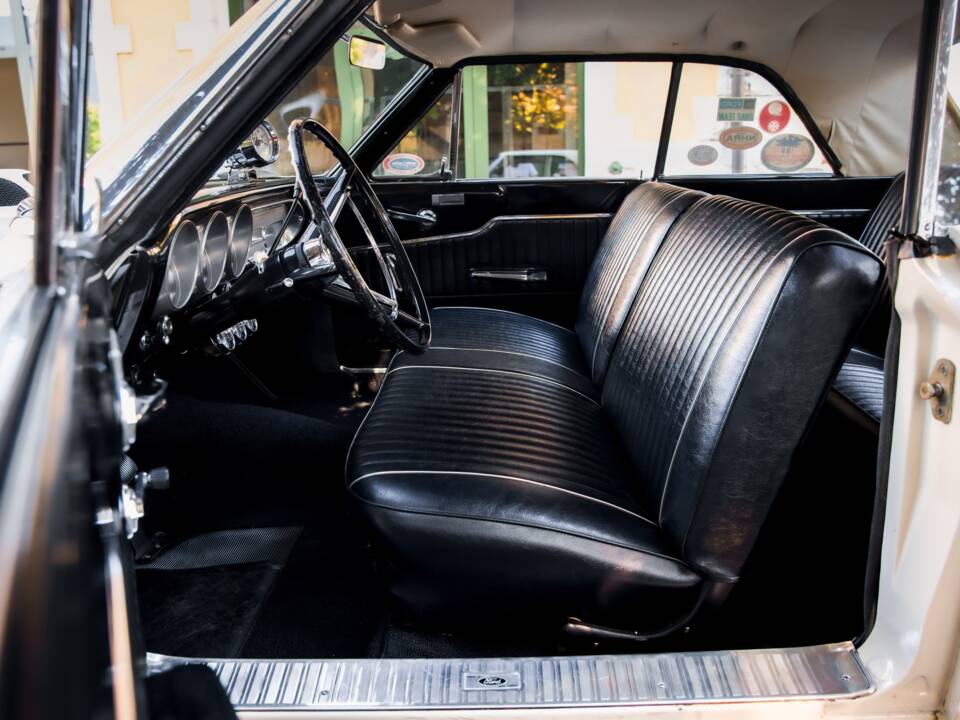 Afbeelding 52/91 van Ford Fairlane 500 (1963)