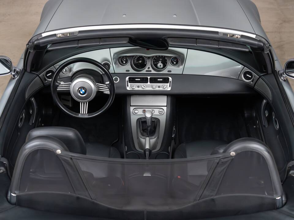 Bild 21/26 von BMW Z8 (2000)