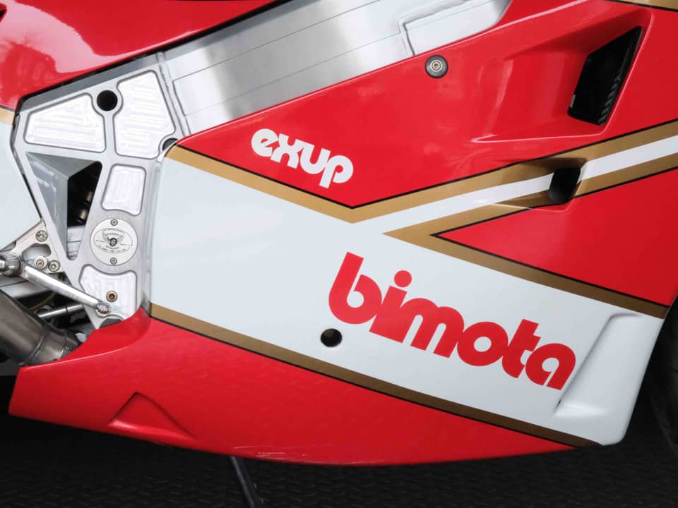 Image 10/95 of Bimota YB6 (1990)