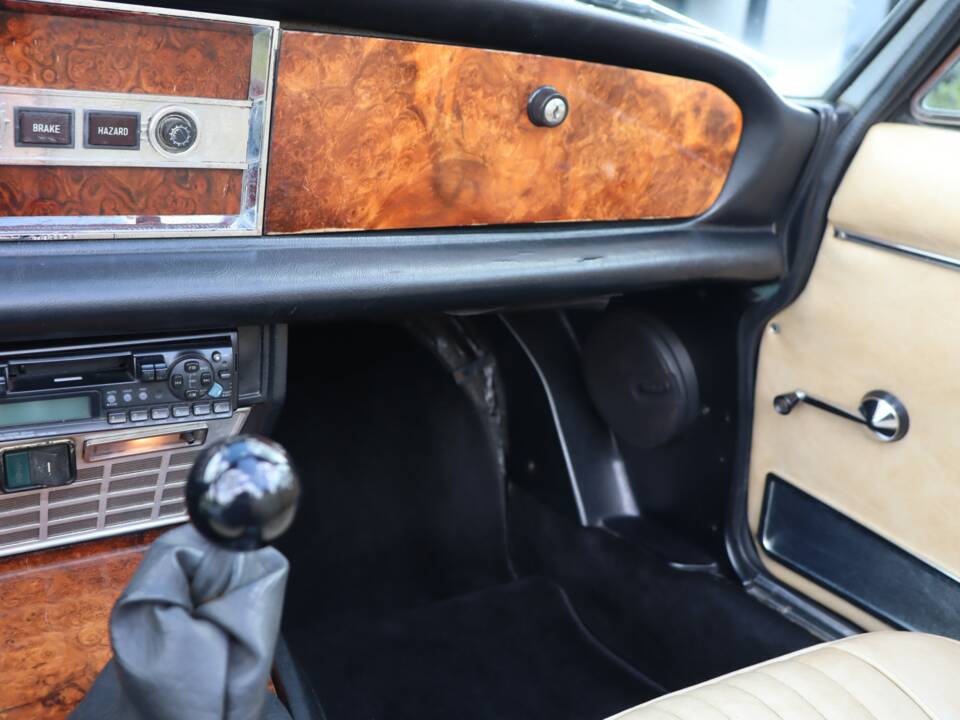 Image 30/50 of FIAT 124 Spider CS1 (1978)