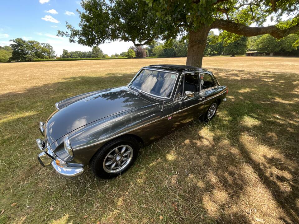 Imagen 40/45 de MG MGB GT (1974)