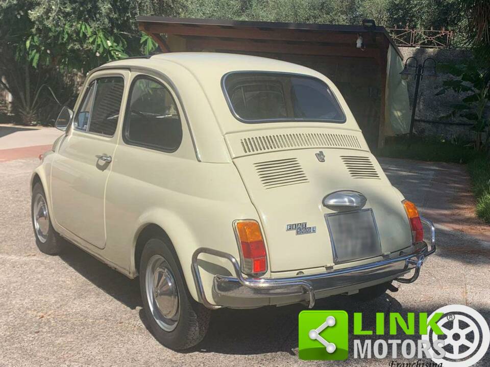 Image 4/10 of FIAT 500 L (1972)