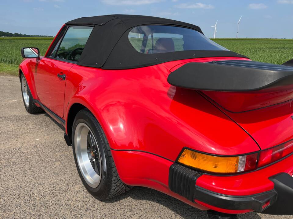 Immagine 5/19 di Porsche 911 Turbo 3.3 (1988)