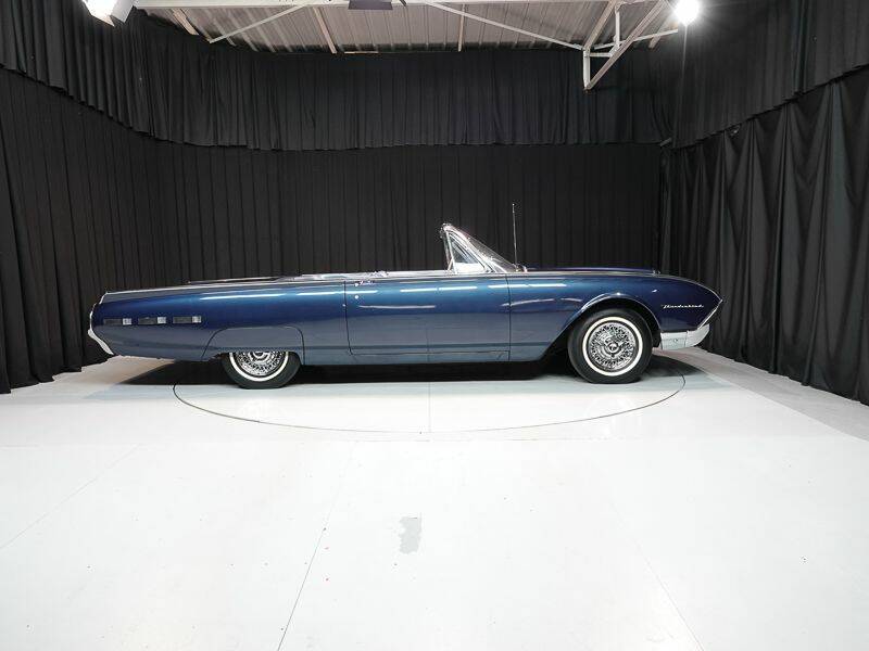Afbeelding 6/15 van Ford Thunderbird (1962)