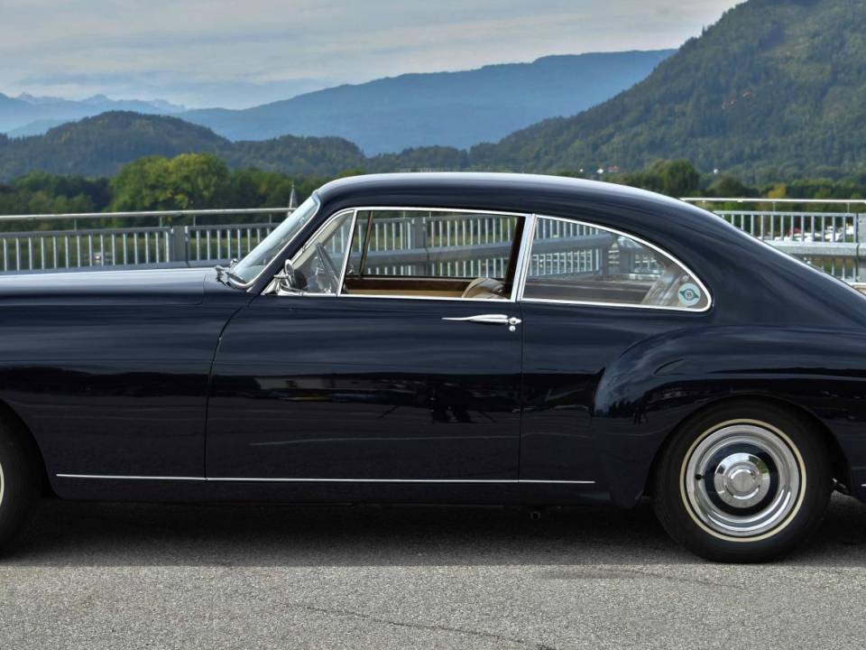 Afbeelding 6/50 van Bentley S 1 Continental (1956)