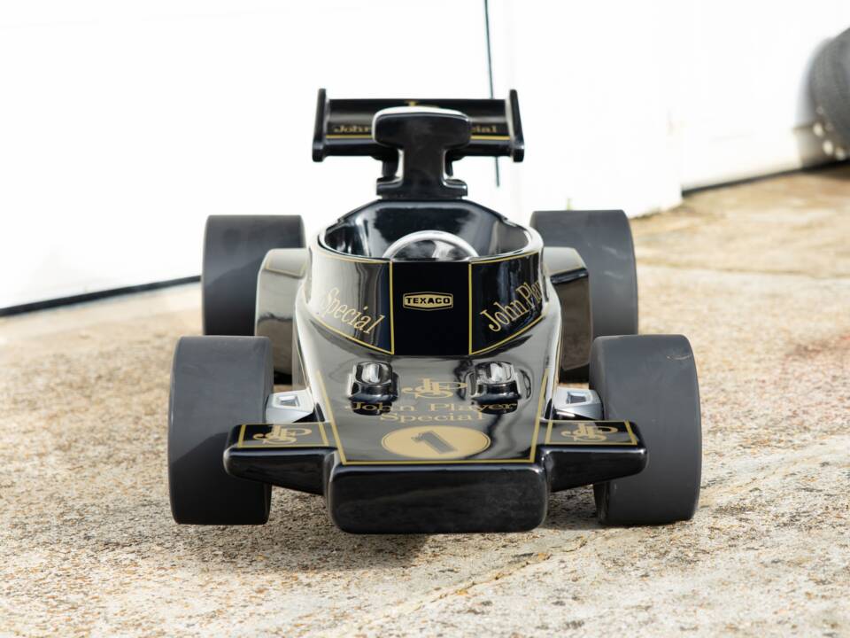 Imagen 6/20 de Lotus JPS 78 (1900)