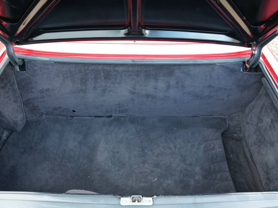 Bild 46/50 von Mercedes-Benz 500 SL (1983)