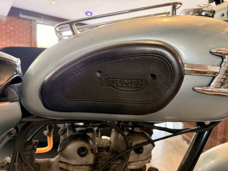 Afbeelding 7/14 van Triumph DUMMY (1959)