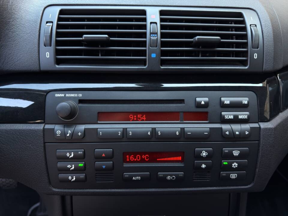 Afbeelding 35/42 van BMW 330Ci (2006)