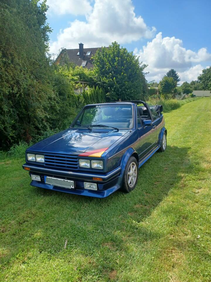 Image 6/8 of Volkswagen Golf Mk I Convertible 1.8 (1985)