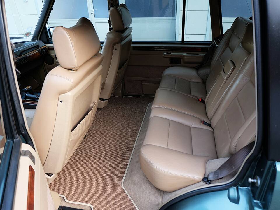 Image 18/63 of Land Rover Range Rover Classic Vogue LSEi (1993)