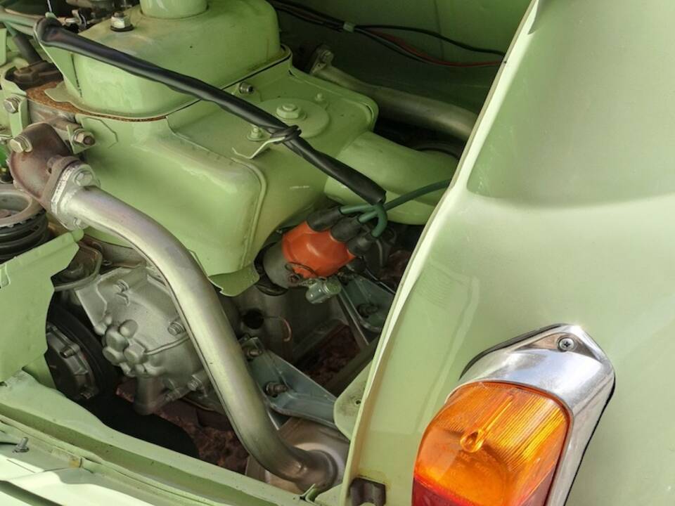 Image 18/73 of FIAT Ghia 500 Jolly (1970)