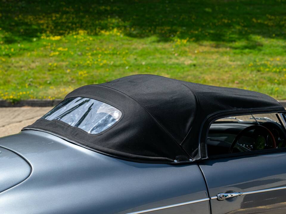 Image 33/50 of Chesil Speedster 2 (1970)