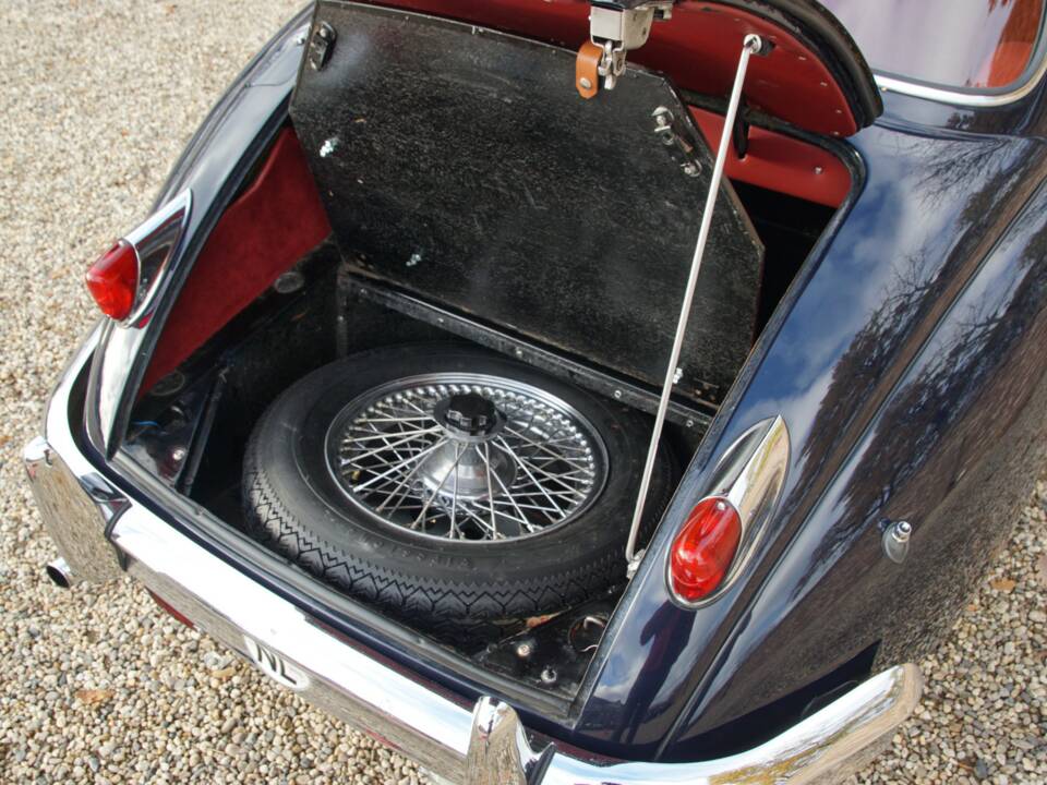 Image 11/50 of Jaguar XK 150 3.4 S FHC (1959)