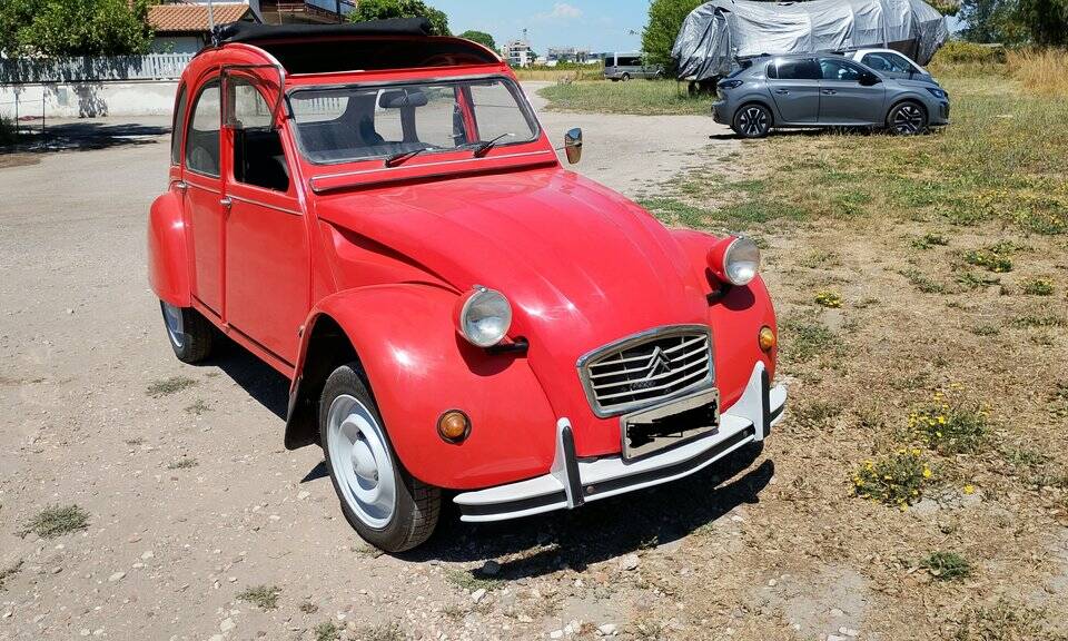 Imagen 1/8 de Citroën 2 CV Beachcomber (1983)