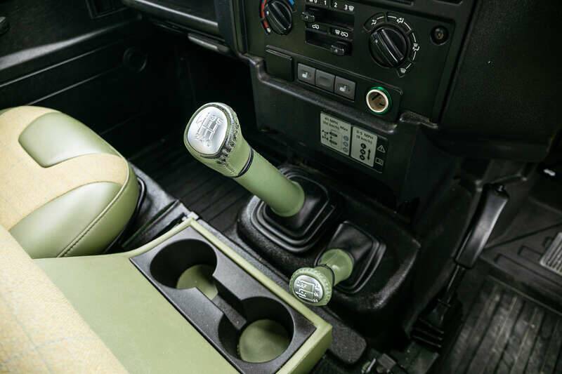 Image 23/39 of Land Rover Defender 90 TD4 (2008)
