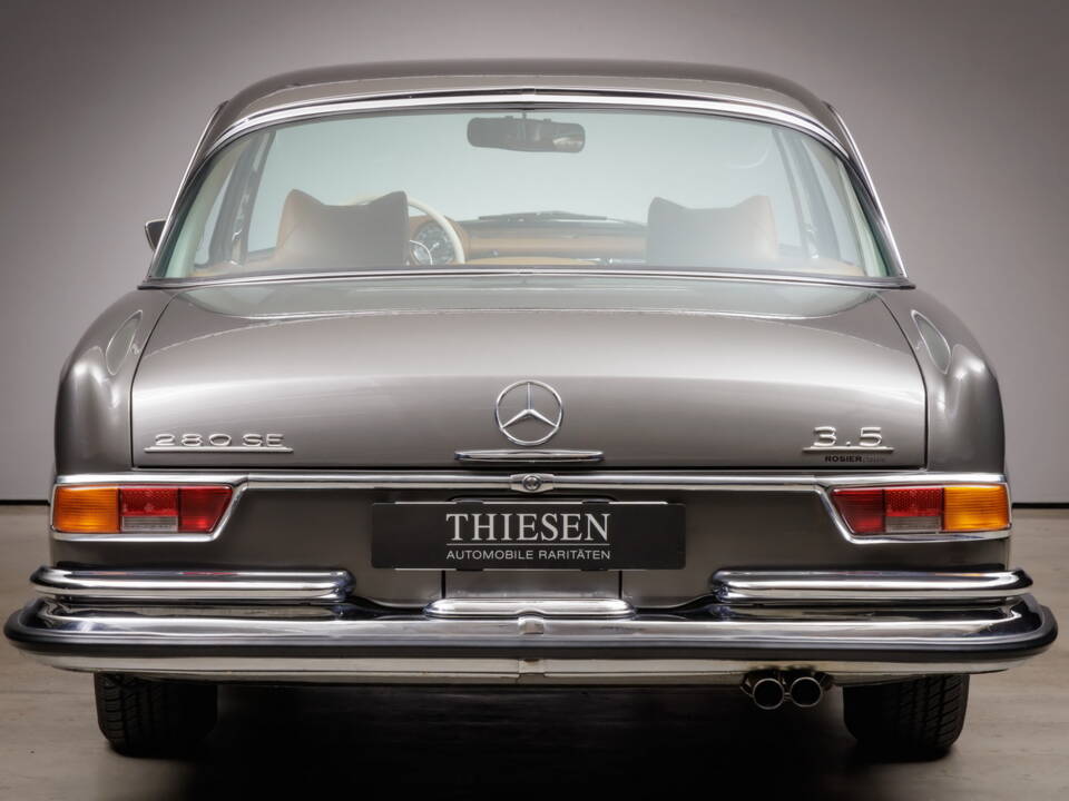 Immagine 12/46 di Mercedes-Benz 280 SE 3,5 (1971)