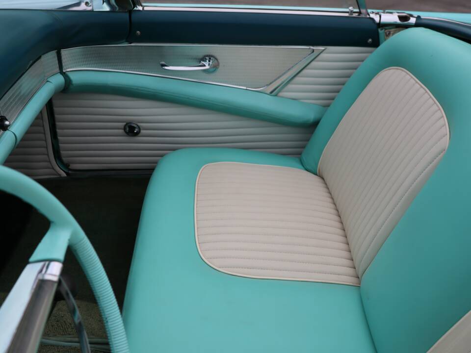 Bild 19/50 von Ford Thunderbird (1955)