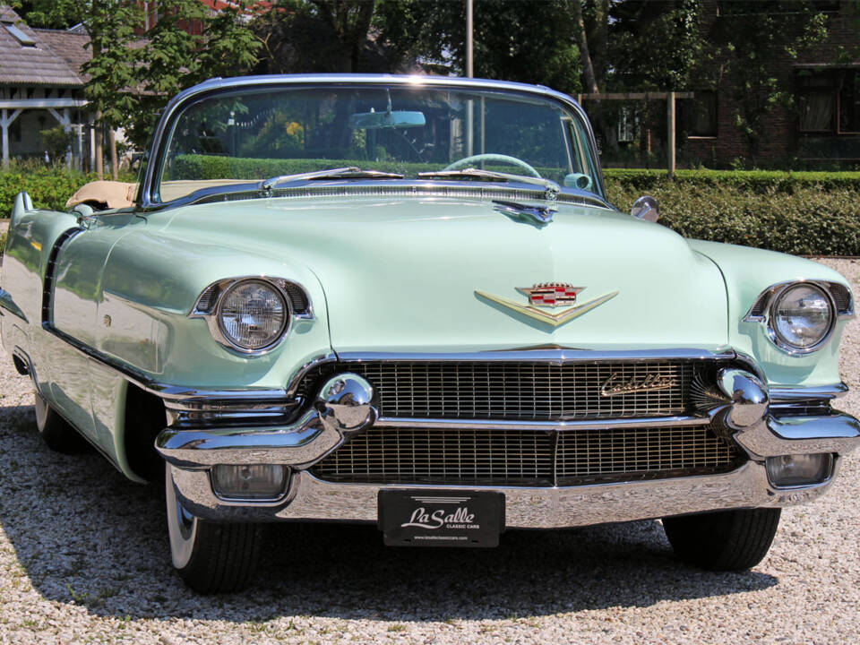 Immagine 7/40 di Cadillac 62 Convertible (1956)