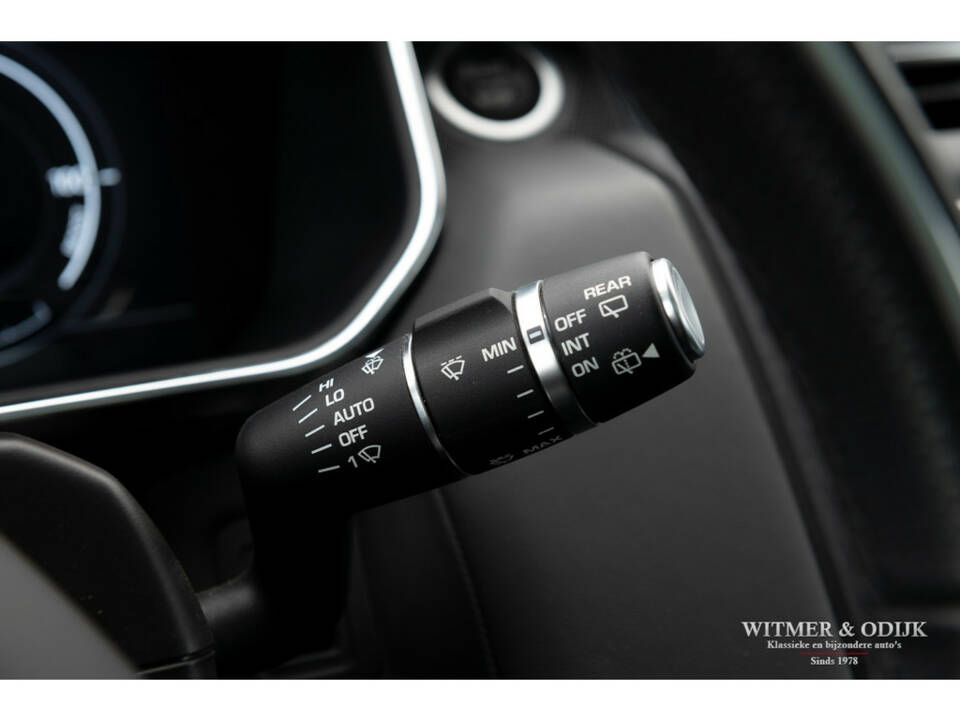 Image 26/40 of Land Rover Range Rover Sport P400e PHEV (2019)
