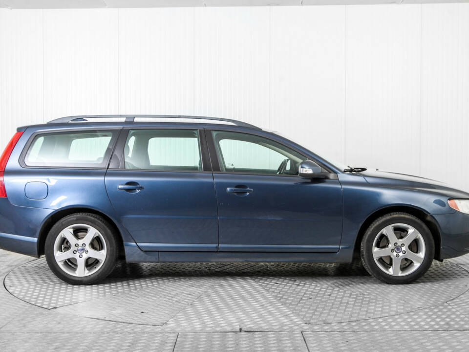 Imagen 10/46 de Volvo V70 D5 (2008)