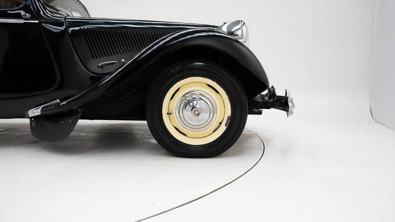 Image 10/15 of Citroën Traction Avant 15/6 (1954)