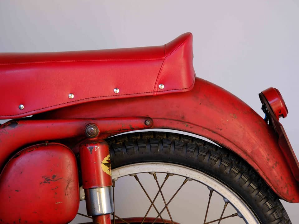 Image 48/83 of MV Agusta 175 CS Sport Disco Volante (1955)
