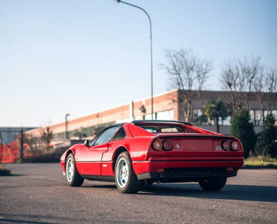 Bild 6/100 von Ferrari 328 GTS (1986)