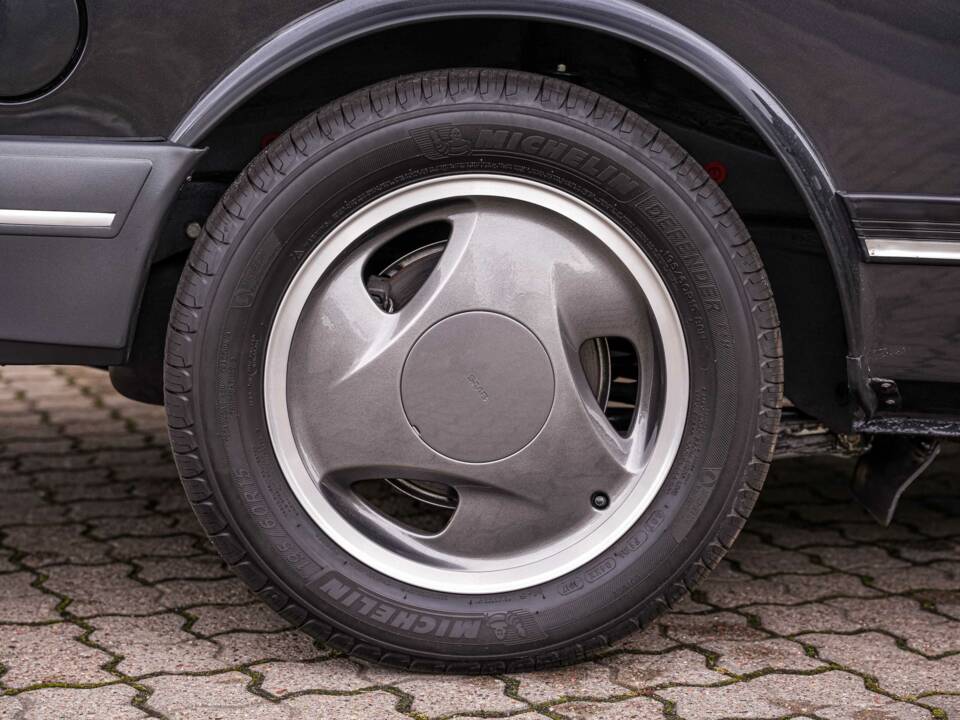 Image 39/89 of Saab 900 Turbo S 16V (1993)