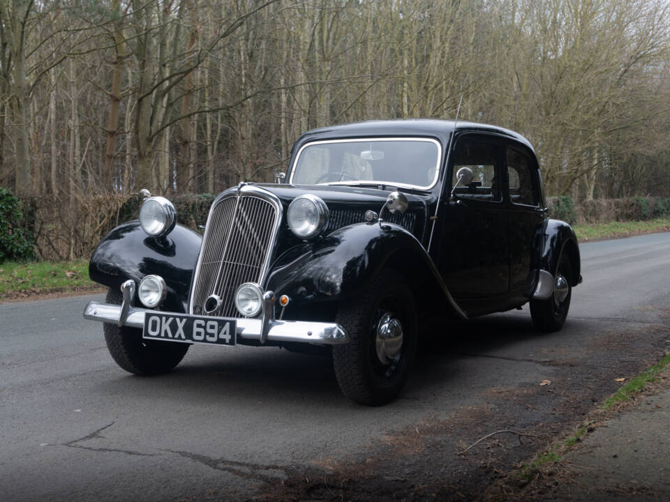 Afbeelding 3/13 van Citroën Traction Avant 15&#x2F;6 (1951)