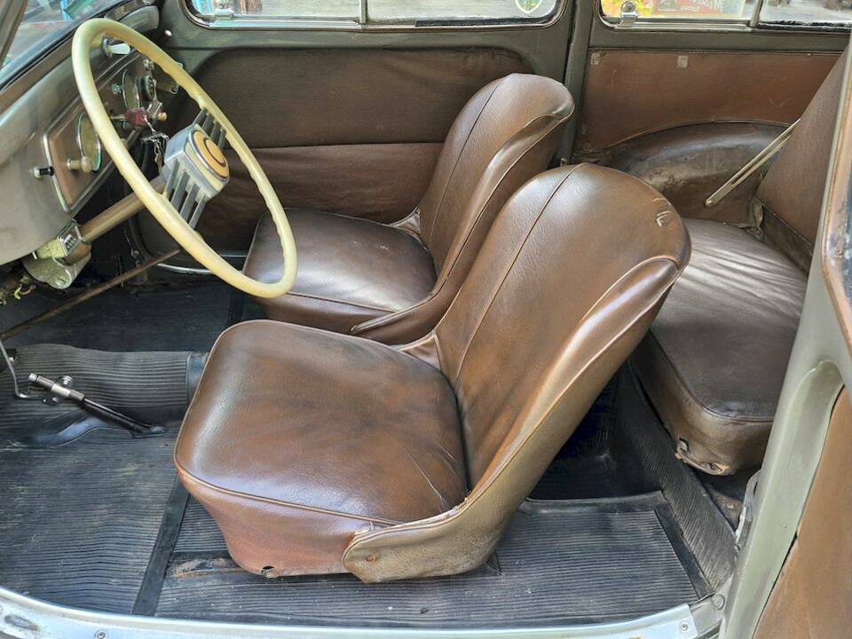 Image 21/42 of FIAT 500 C Belvedere (1953)