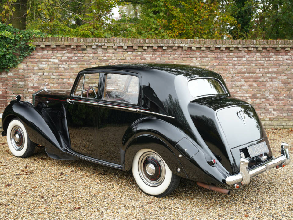 Immagine 46/50 di Rolls-Royce Silver Dawn (1952)