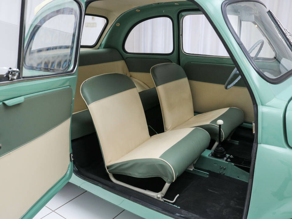 Imagen 6/19 de Steyr-Puch 500 D (1960)