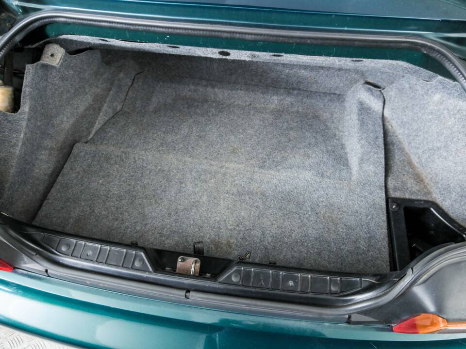 Image 38/48 of BMW Z3 2.8 (1998)