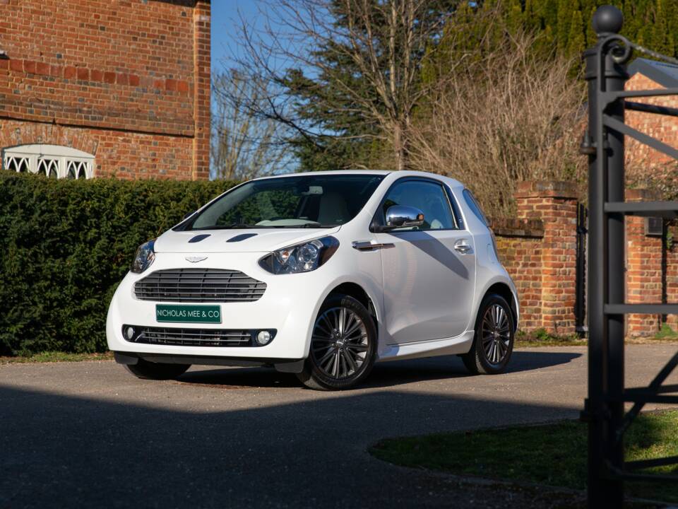Bild 91/95 von Aston Martin Cygnet (2012)