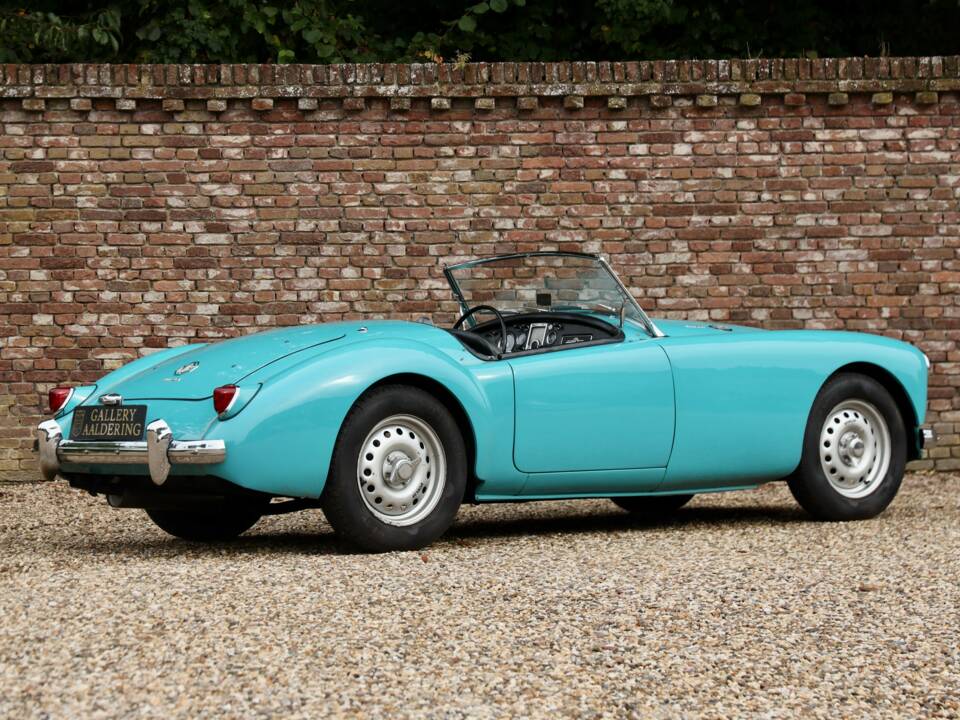 Imagen 7/50 de MG MGA Twin Cam (1959)